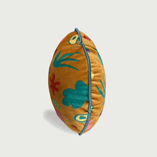 Shop Boemo Diale round velvet scatter cushions online