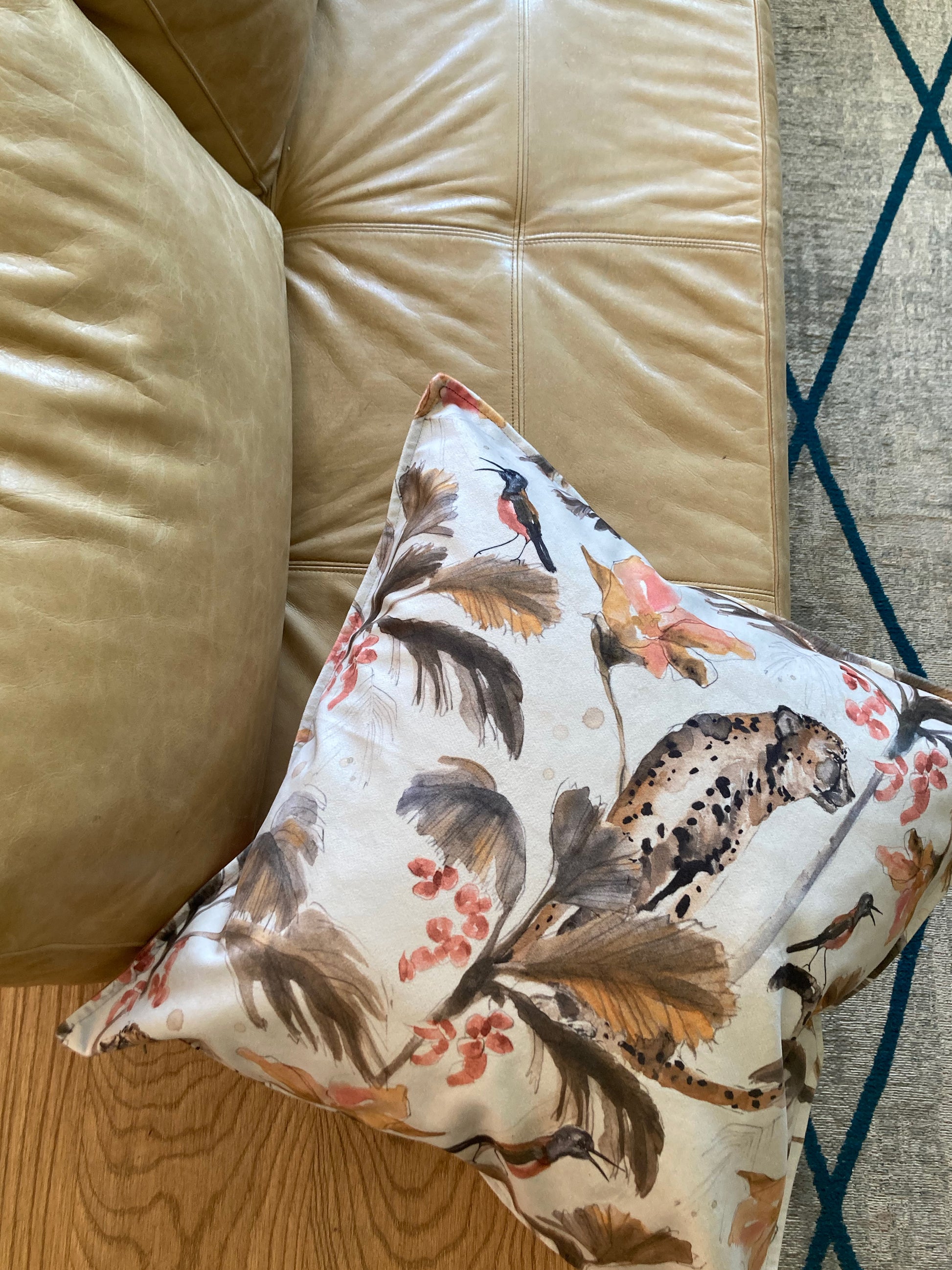 Animal print cheetah sofa decor
