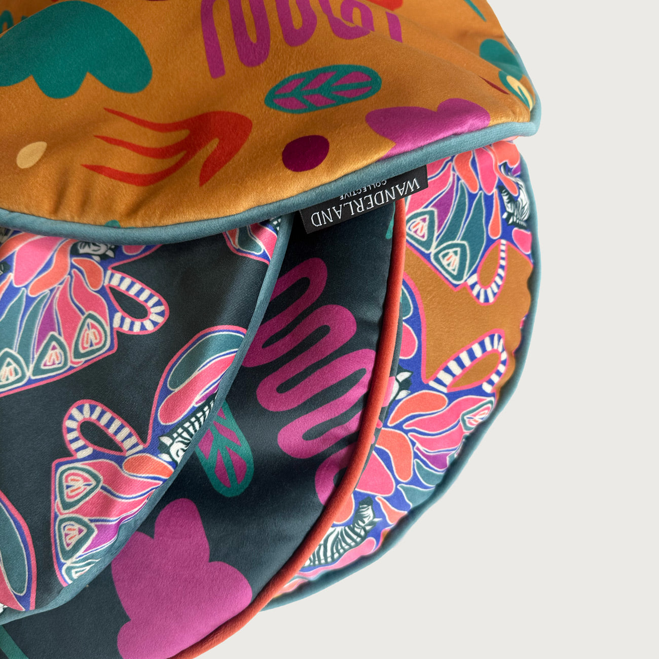 Boemo Diale Scatter Cushions and fabric